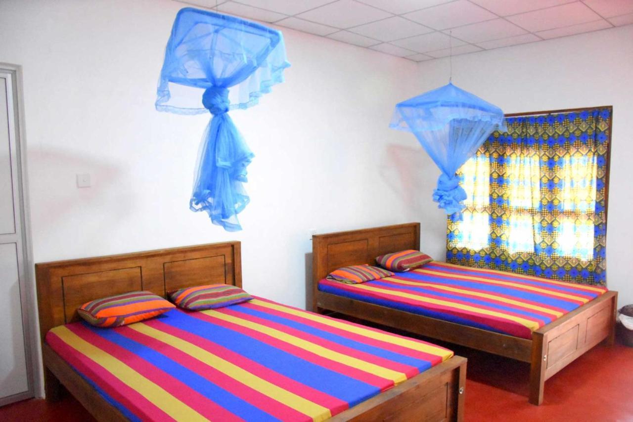 Dula Lake Resort Anuradhapura Eksteriør bilde