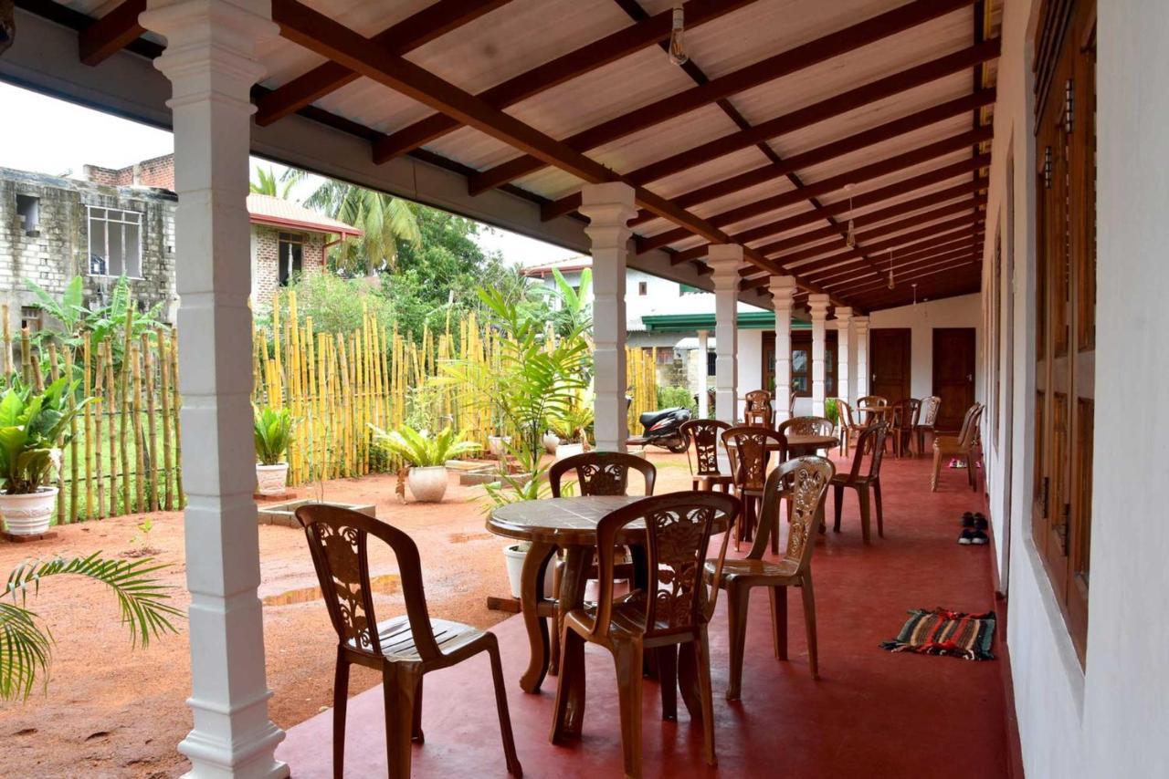 Dula Lake Resort Anuradhapura Eksteriør bilde